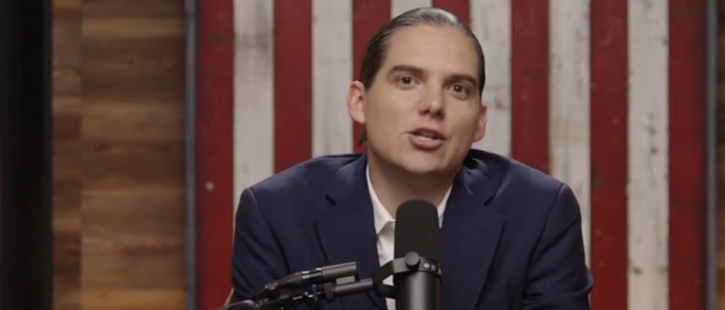 Screenshot/YouTube/RobbyStarbuck